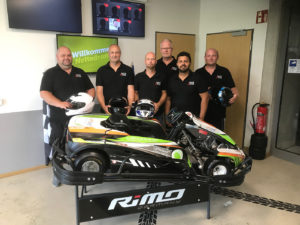 Unterwegs beim Kart fahren